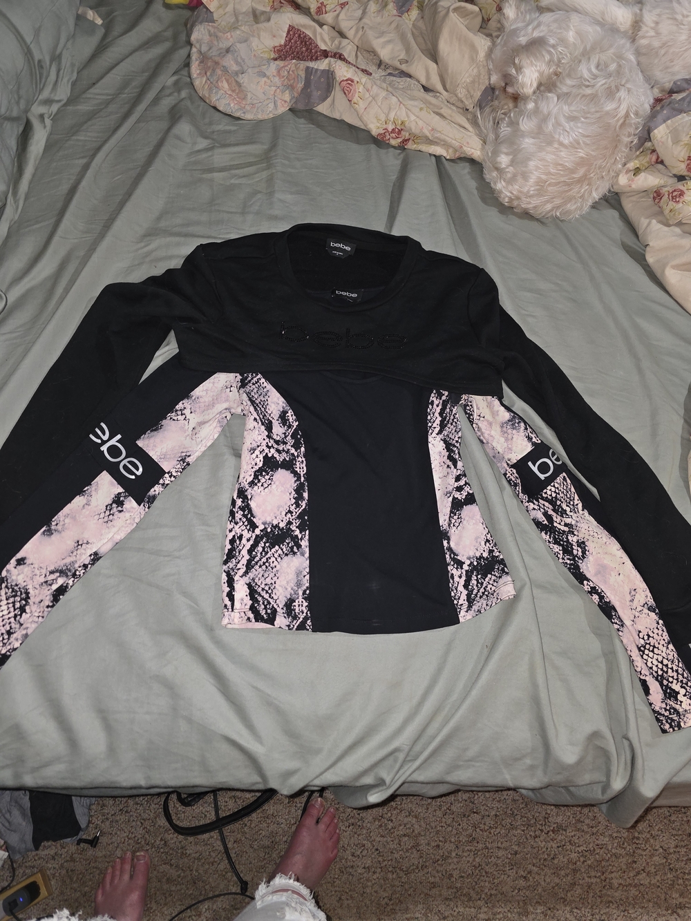 bebe Black and Light Pink Snake-Print Long Sleeve Top & Crop Top - Picture 4 of 11